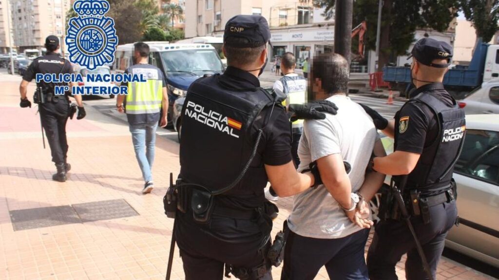 6 Detenidos Por Estafar 175.000 Euros A Empresas Nacionales